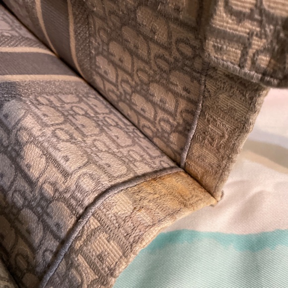 Christian Dior Book tote - Picture 9 of 13